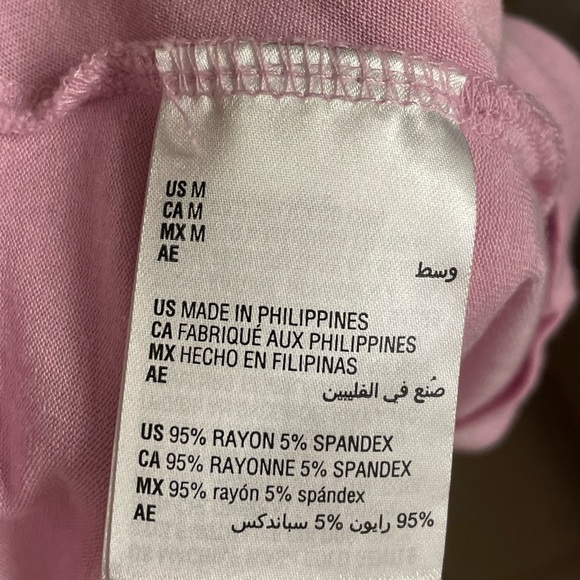 NWOT- Style & Company size M pink crewneck twist front top - Picture 5 of 5